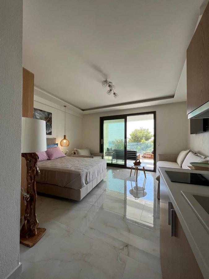 Wide Blue Luxury Boutique Suites Neos Marmaras Exterior foto