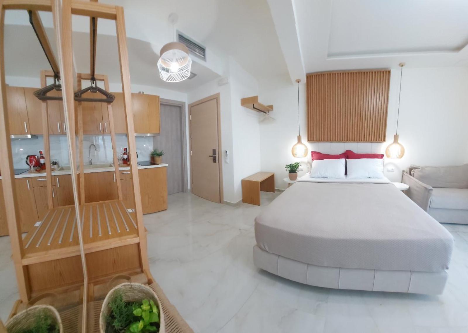 Wide Blue Luxury Boutique Suites Neos Marmaras Exterior foto
